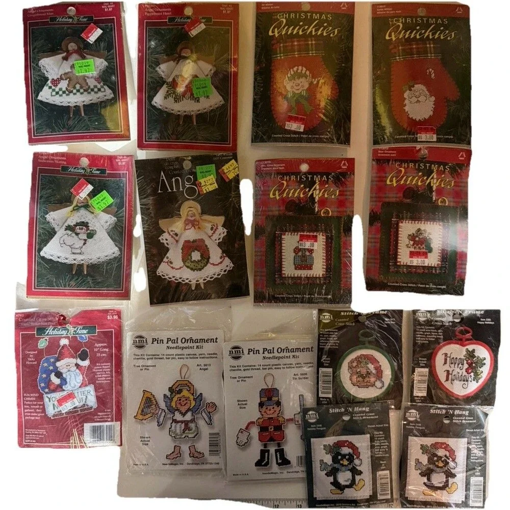Vtg Cross Stitch Set Of 15 Christmas Themed Holiday Sets